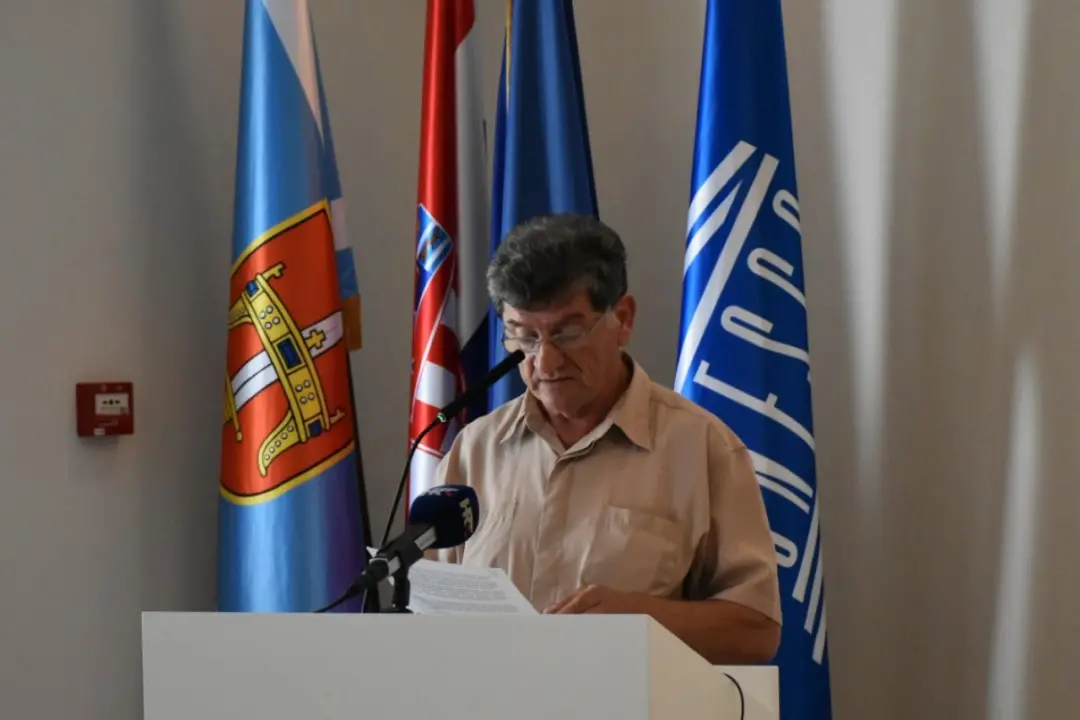 Najbolje na školskim natjecanjima Županija je nagradila iznosima od 100, 150 i 200 eura