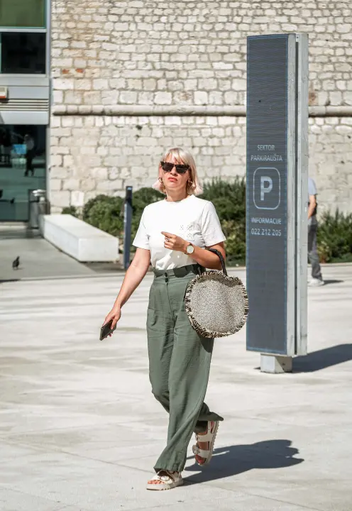 Kao s modnih pista: Evo koje su nam dame upale u oko ovaj tjedan 