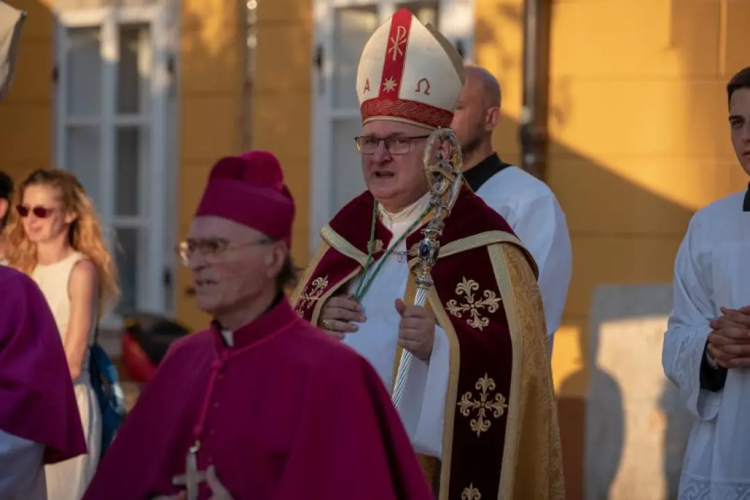 Biskup Rogić predvodio slavlje Gospe Ribarske u Senju