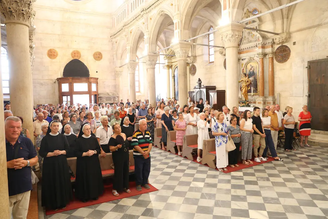 Biskup Ivas proslavio šezdesetu obljetnicu svećeništva