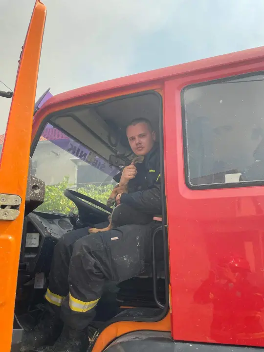 Šibenski vatrogasci nakon napornih 84 sata napokon doma