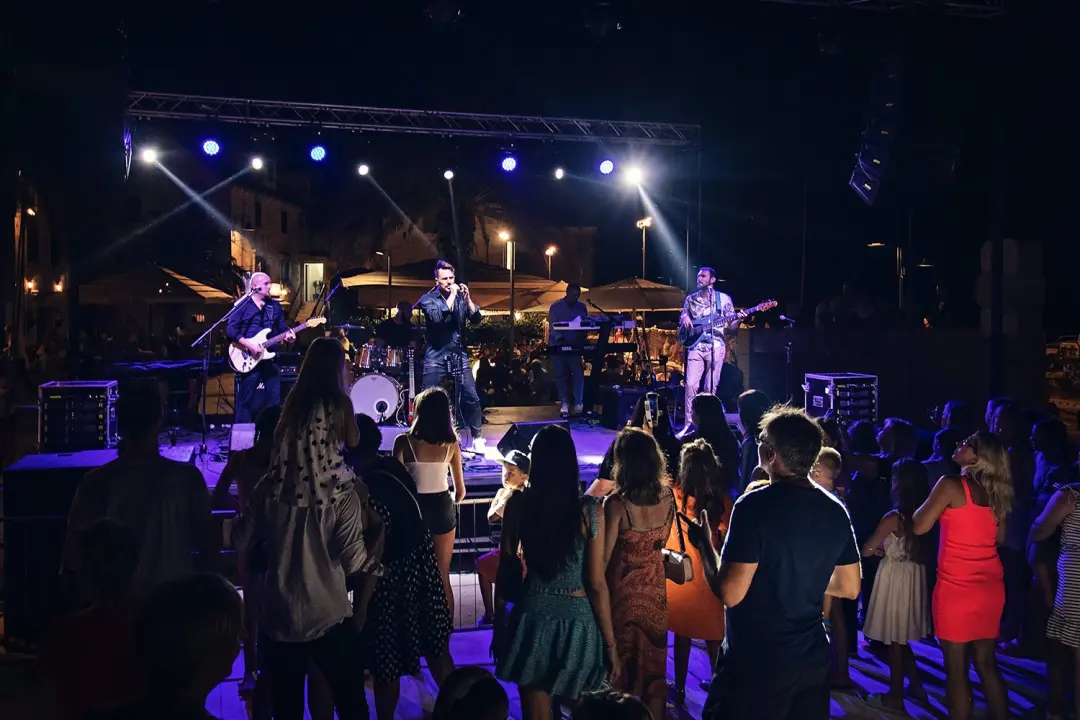 Dalmatino i grupa Best zabavljat će vas do kasno u noć 