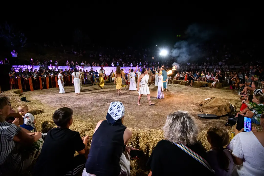 Svake godine sve više posjetitelja: U prepunom amfiteatru Burnum održane još jedne spektakularne Ide 