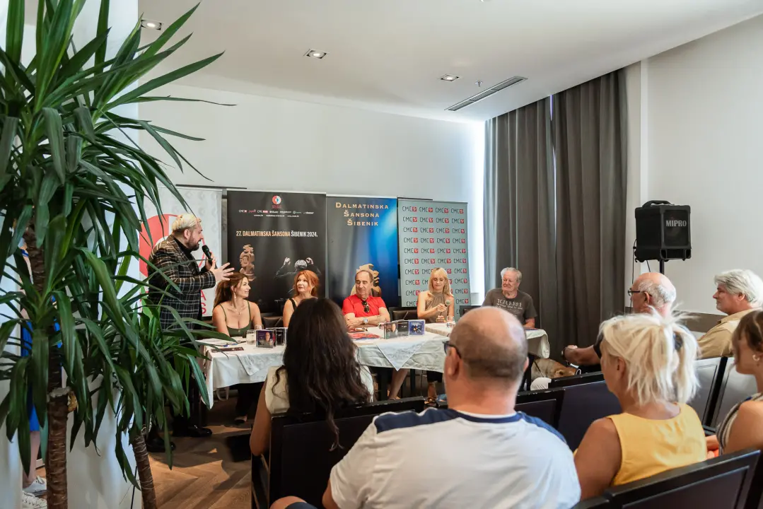 Večeras je finale Šansone u Šibeniku: Ibrica Jusić dobit će nagradu za životno djelo