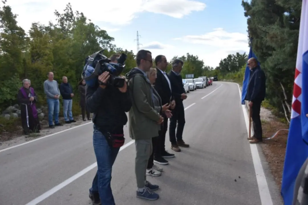 U Puljanima i Oklaju obilježena 33. godišnjica početka agresije na Prominu