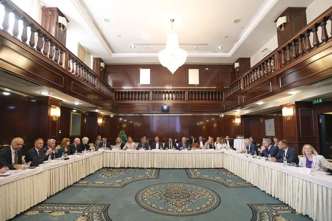 Župan Jelić na jubilarnoj sjednici Izvršnog odbora Hrvatske zajednice županija u Solinu