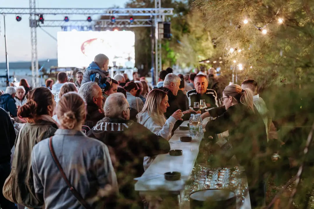 Održana druga eno-gastro manifestacija po redu 'Taste like... Skradin, Drniš, Bilice': Tradicionalna jela na moderan način