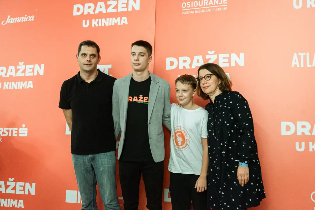 Svjetska premijera filma o Draženu Petroviću okupila sve njegove prijatelje i cijelu glumačku ekipu