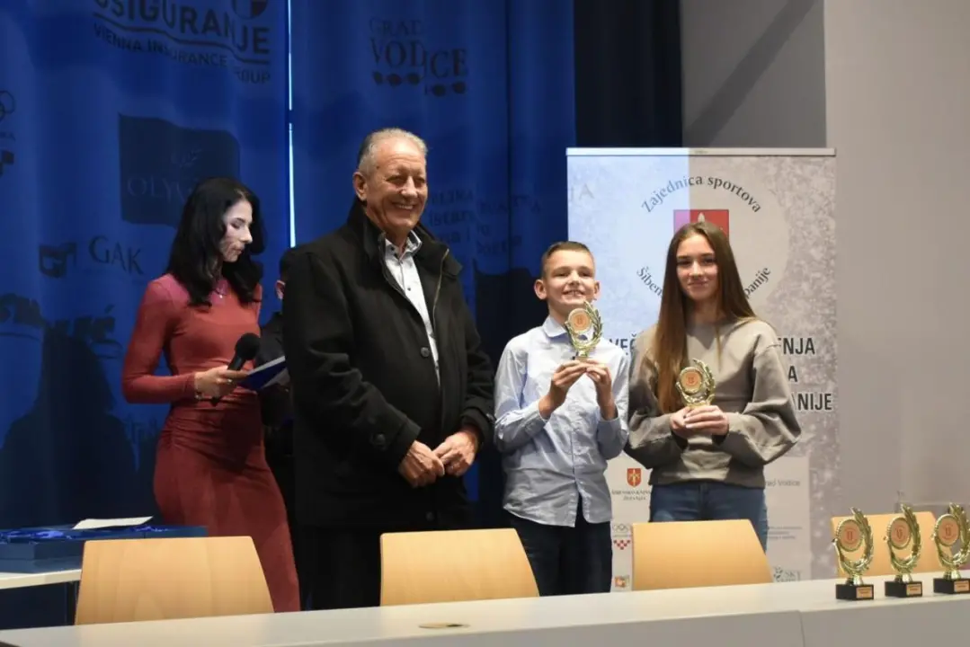 Ne propustite odličnu božićnu ponudu u novoj A1 poslovnici!