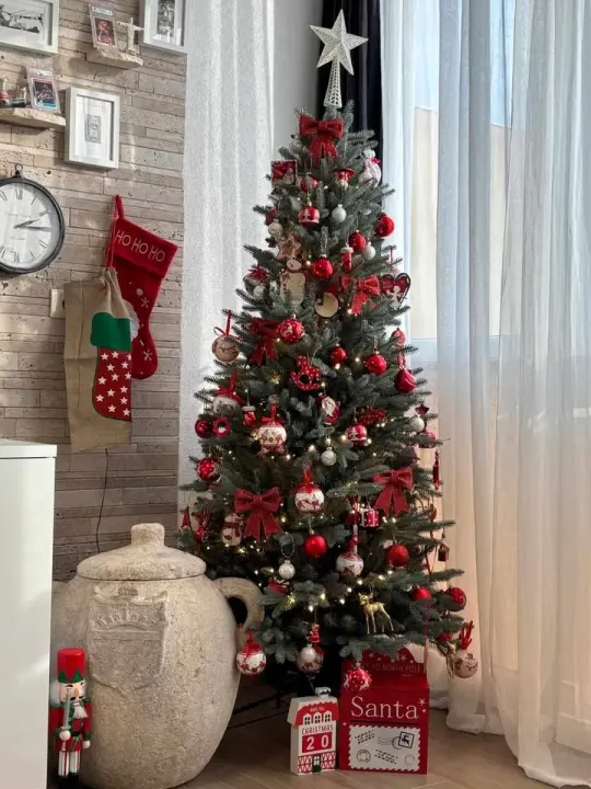 Provjerite tko su pobjednici izbora za naj jelku!