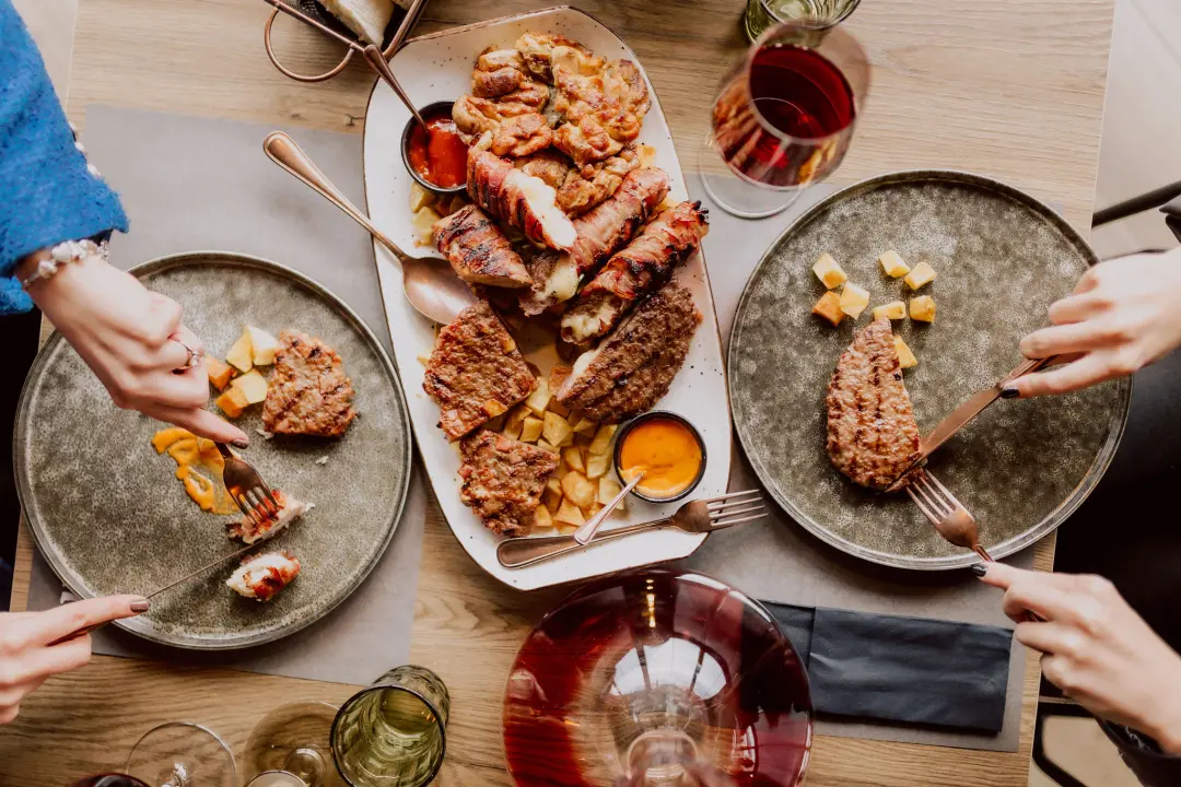 Foto Bistro Kod Starog: Savršen bijeg od zime u ugodnom ambijentu