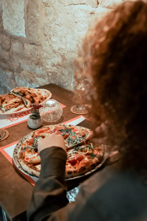 FOTO Proslavite Dan žena s omiljenim društvom u pizzeriji Fratelli!