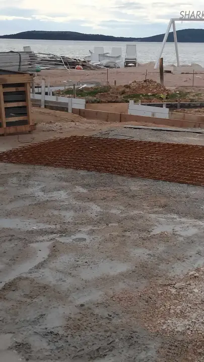 Zabrinuti mještani Žaborića upozoravaju na građevinske radove uz more, Grad Šibenik reagirao 