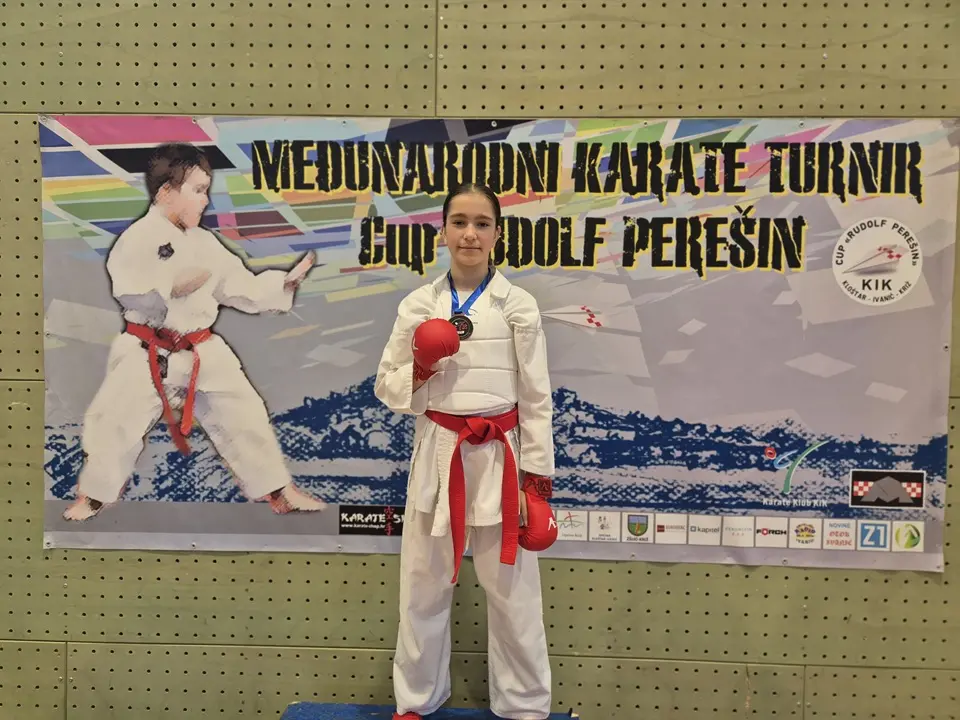 FOTO: Karataši Phoenixa uspješni na turniru u Križu, klub najbolji u borbama, drugi ukupno