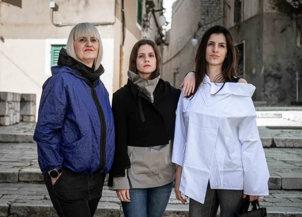 FOTO Proljeće u Galeriji Juraj Dalmatinac: Unikatna umjetnička djela, popusti i modni noviteti!