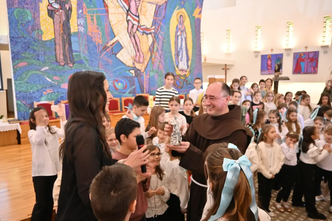 Dječji zbor sa zagrebačke Knežije gostovao u Župi sv. Ante Padovanskog na Šubićevcu