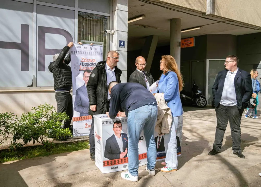 Kandidati u Šibeniku krenuli u prikupljanje potpisa za lokalne izbore