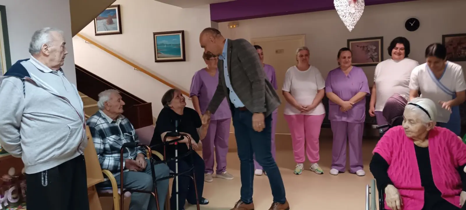 Jelić posjetio Dom za starije