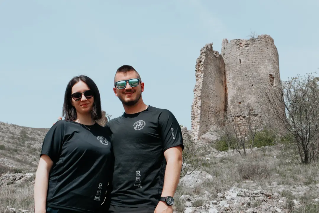 Sto trkača pokorilo Sinjal. Slavili Ante Pešić Golub i Ivana Vrvilo Baučić