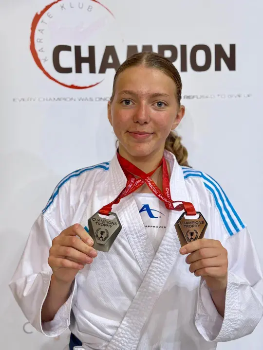 Karate klub Okit niže uspjehe: Tri zlatne, pet srebrnih i četiri brončane medalje