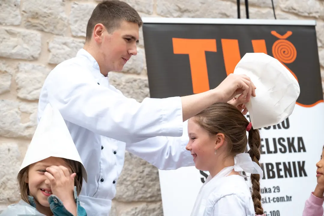 Četvrti H2LO Festival zatvoren vrhunskim koncertom Metaklape na Maloj loži