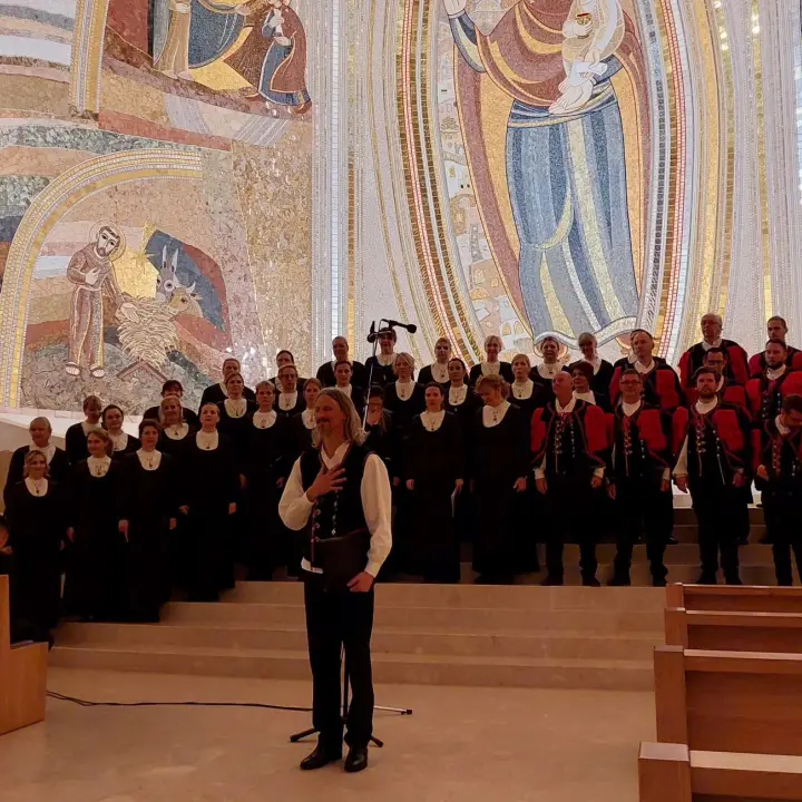 Članovi šibenskog 'Kola' održali koncert u Mostaru