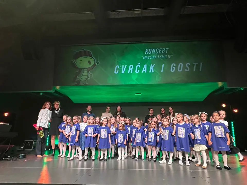 Cvrčak slavi 40. rođendan