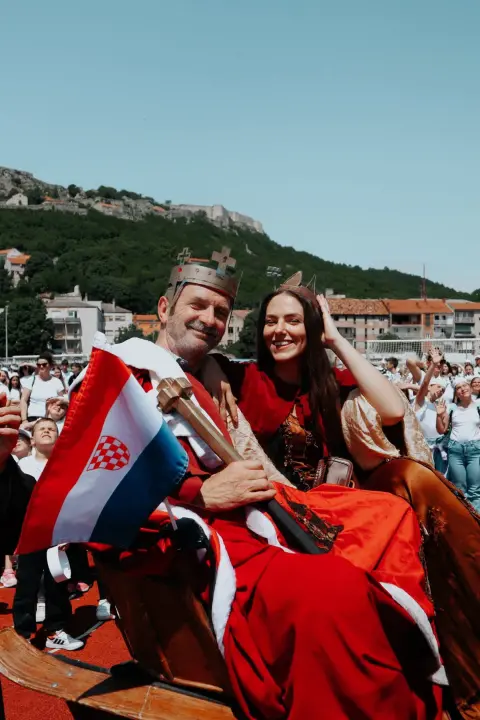 Knin proslavio 950. obljetnicu krunidbe kralja Dmitra Zvonimira Milenijskom fotografijom