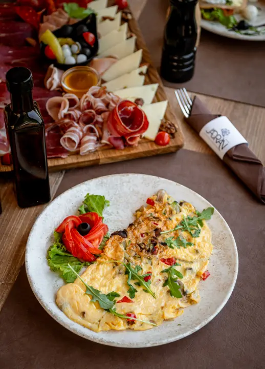 FOTO Nova ponuda hotela Jadran: Brunch s pogledom koji ostavlja bez daha 