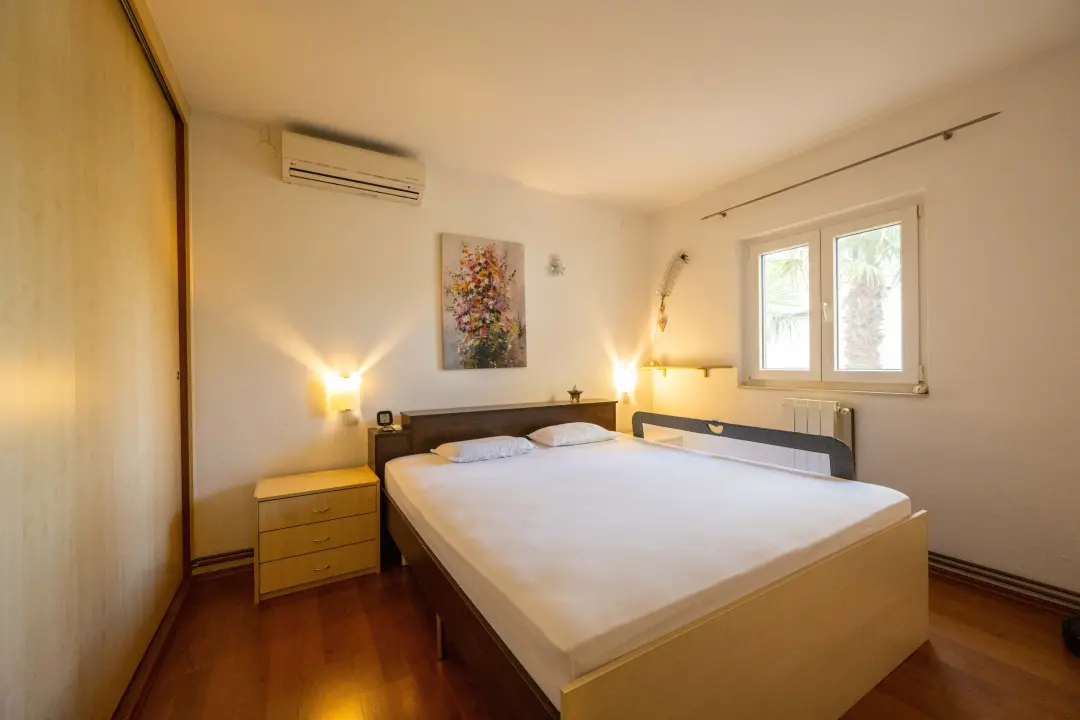 FOTO Izvrsna prilika: Prodaje se apartmanska kuća na vrhunskoj lokaciji
