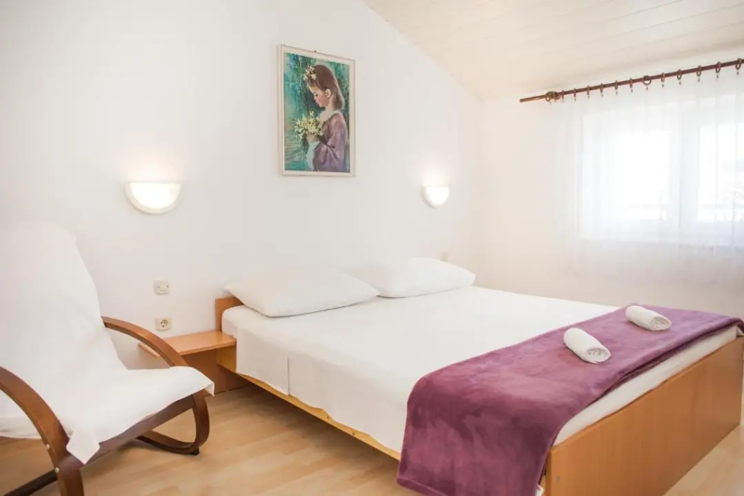 FOTO Izvrsna prilika: Prodaje se apartmanska kuća na vrhunskoj lokaciji