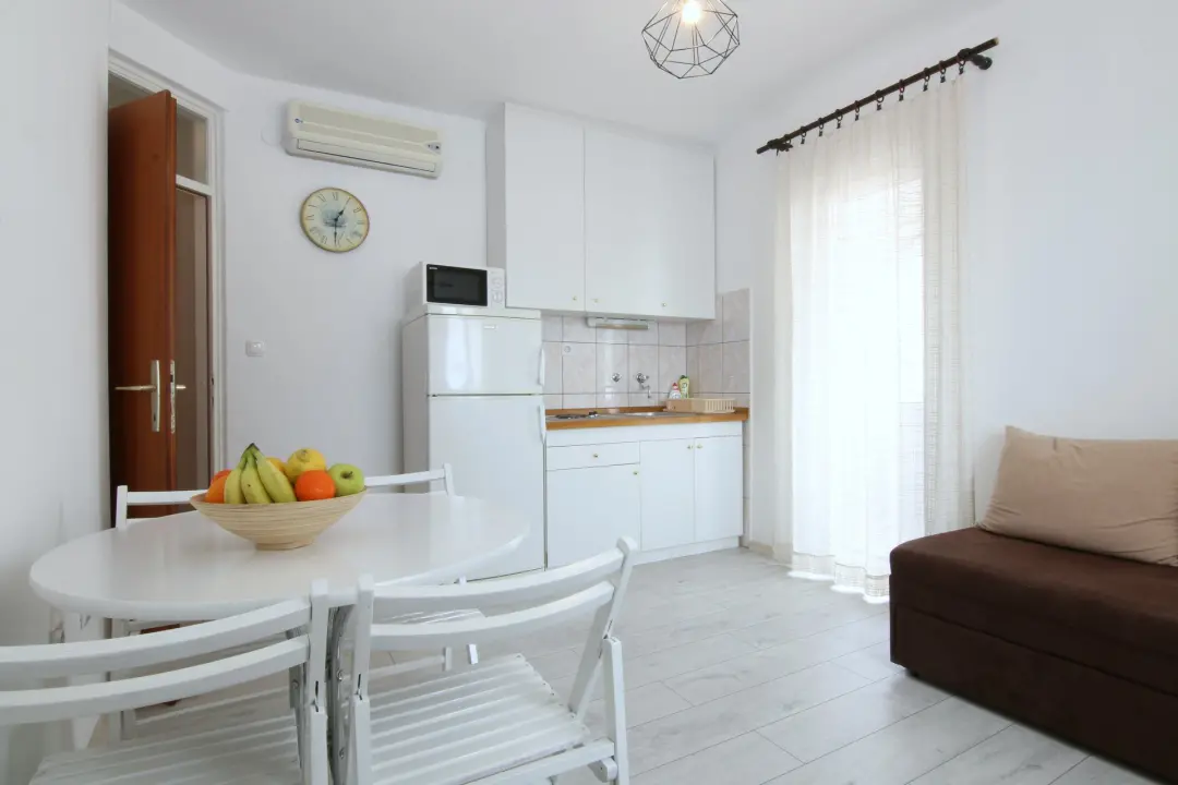 FOTO Izvrsna prilika: Prodaje se apartmanska kuća na vrhunskoj lokaciji