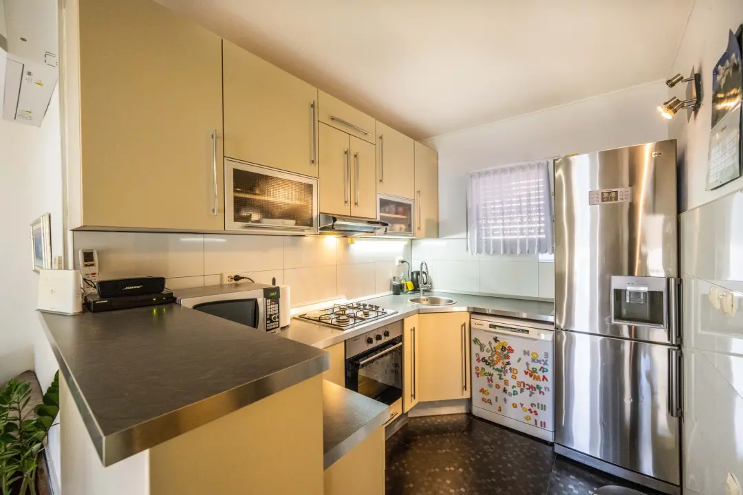 FOTO Izvrsna prilika: Prodaje se apartmanska kuća na vrhunskoj lokaciji
