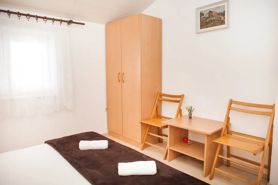FOTO Izvrsna prilika: Prodaje se apartmanska kuća na vrhunskoj lokaciji