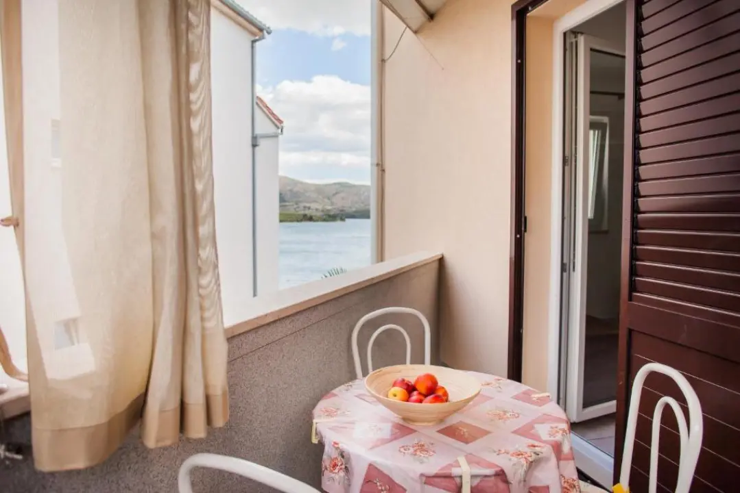 FOTO Izvrsna prilika: Prodaje se apartmanska kuća na vrhunskoj lokaciji