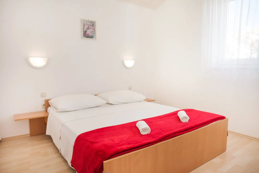 FOTO Izvrsna prilika: Prodaje se apartmanska kuća na vrhunskoj lokaciji