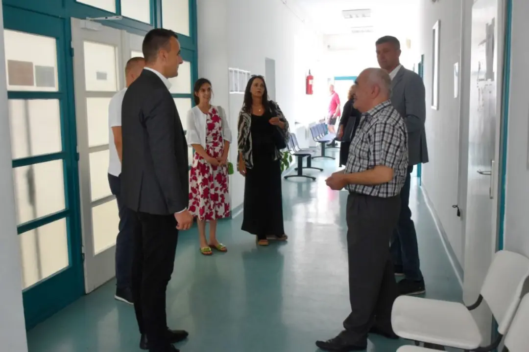 Župan Rakić u prvom službenom posjetu Gradu Drnišu i Općinama Promini i Ružić