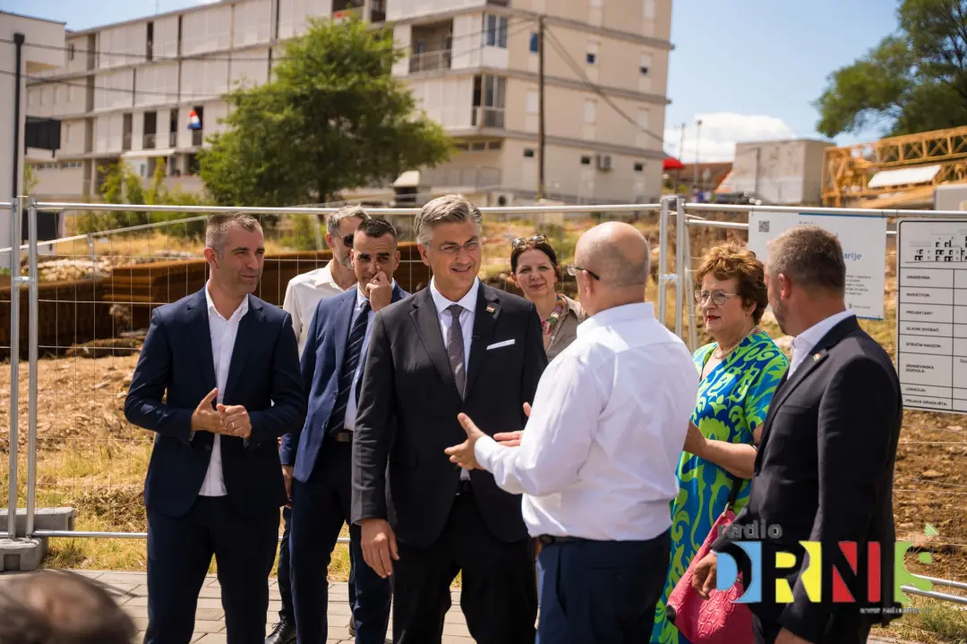 Andrej Planković u Drnišu obišao gradilište Centra za starije osobe