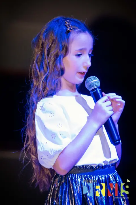 U Drnišu održan 5. Minifest, dječje pjevačko natjecanje