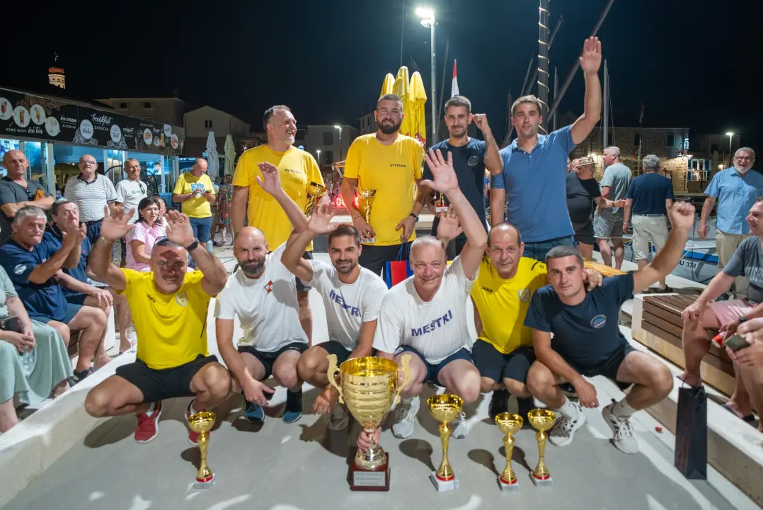 Betina Masters Cup