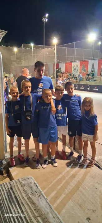 FOTO Konobi Kalebić pripao kultni jezeranski malonogometni turnir 'Martinela'